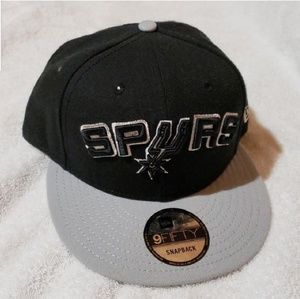 SAN ANTONIO SPURS New Era Snapback Hat